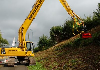 Komatsu Excavator Juliet Bund